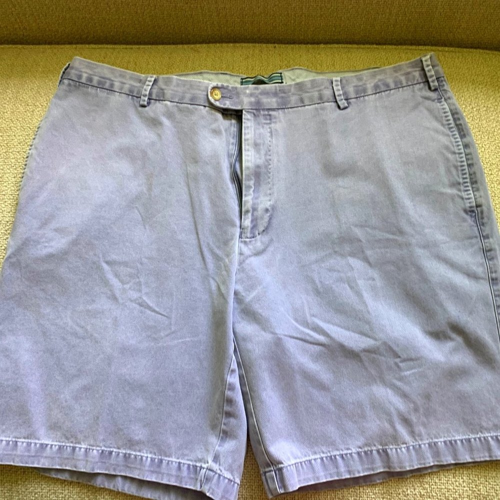 Peter Millar Twill Distressed Denim men's golf shorts with Winged Foot logo 40